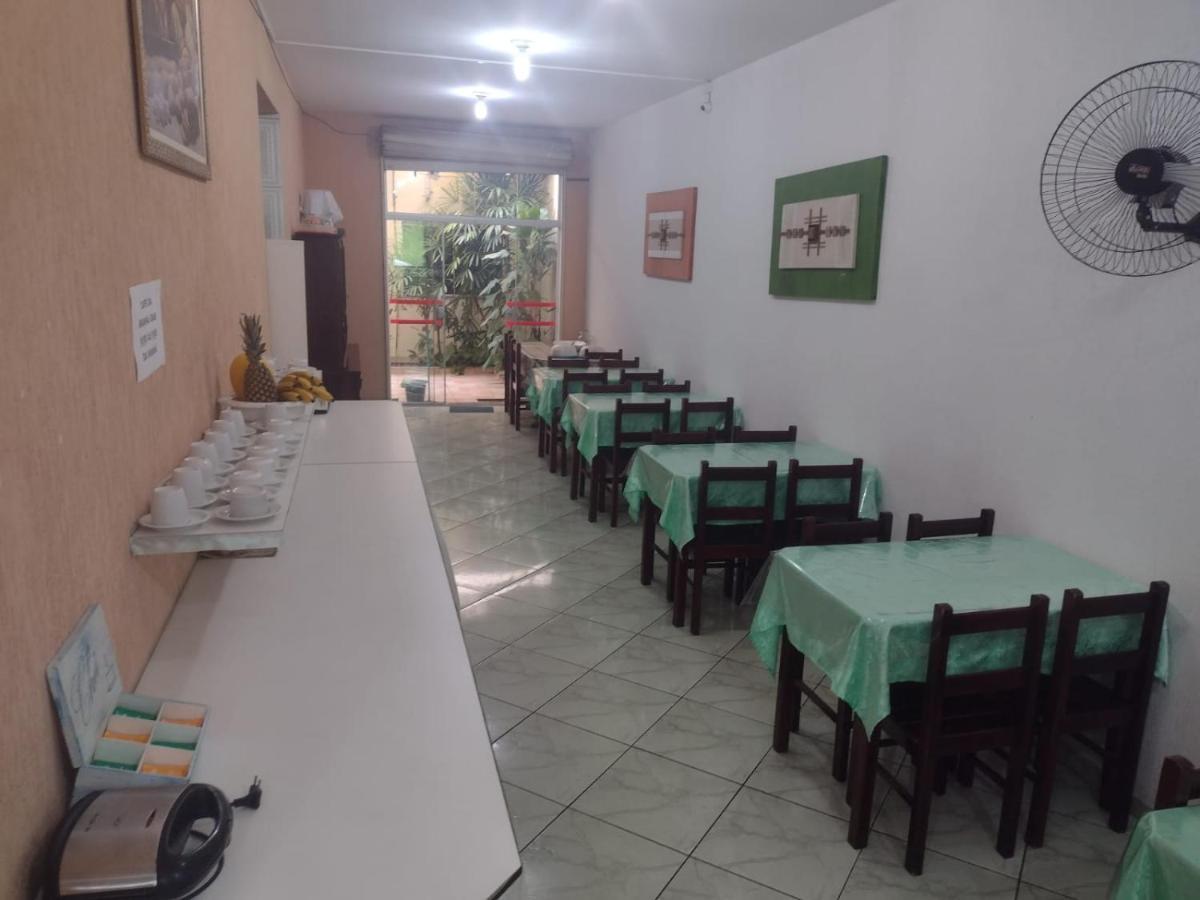 Avenida Plaza 3*